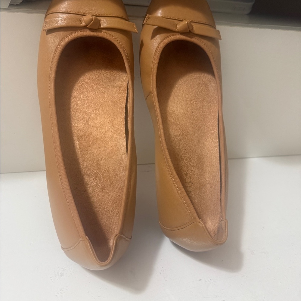 Leather ballet flats,Vionic Amorie Skimmers in new conditions orthopedic comfort - Picture 8 of 16